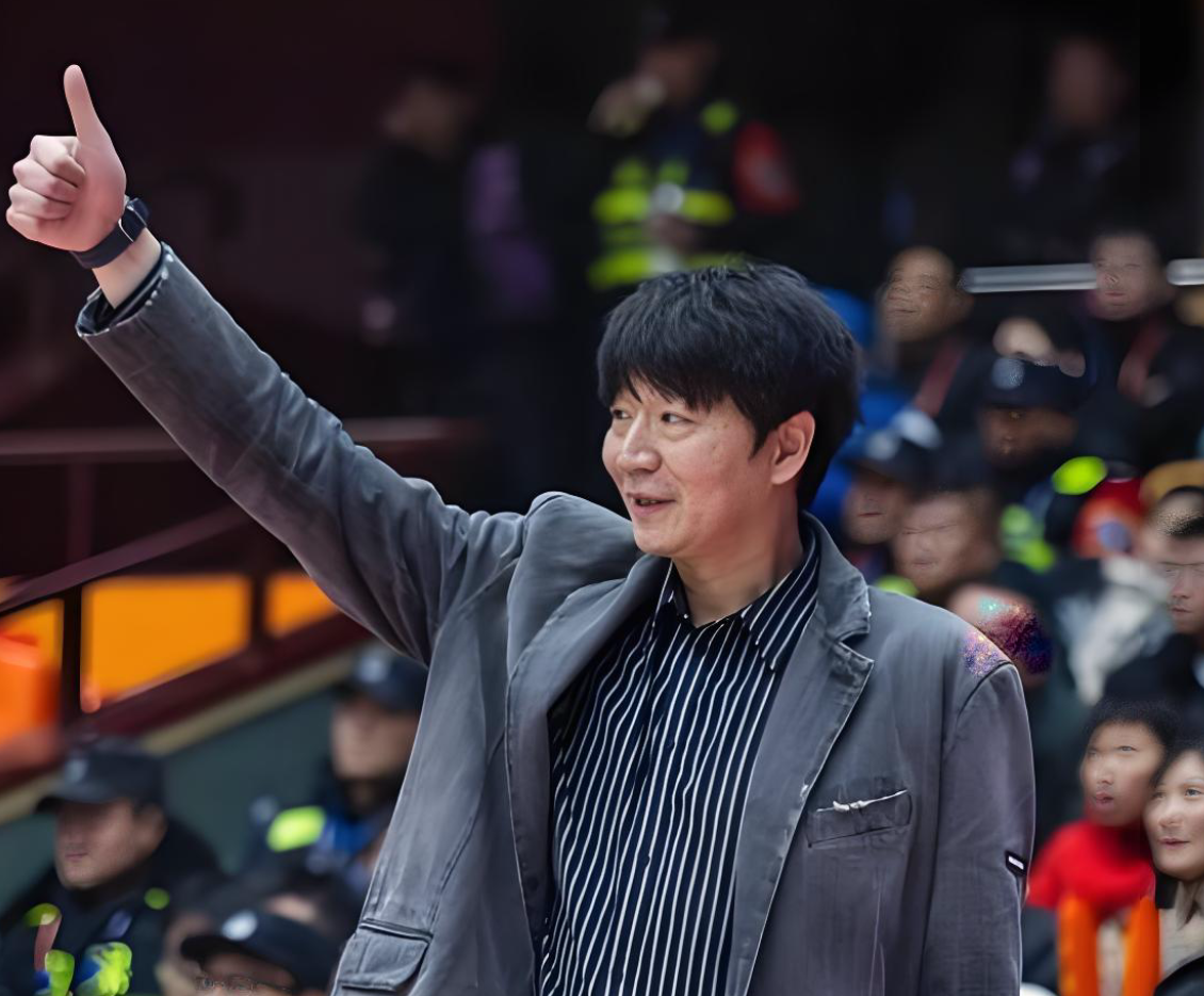 开云网站-CBA大黑马，签约2米12内线悍将！北京队、广东队争冠拦路虎来了